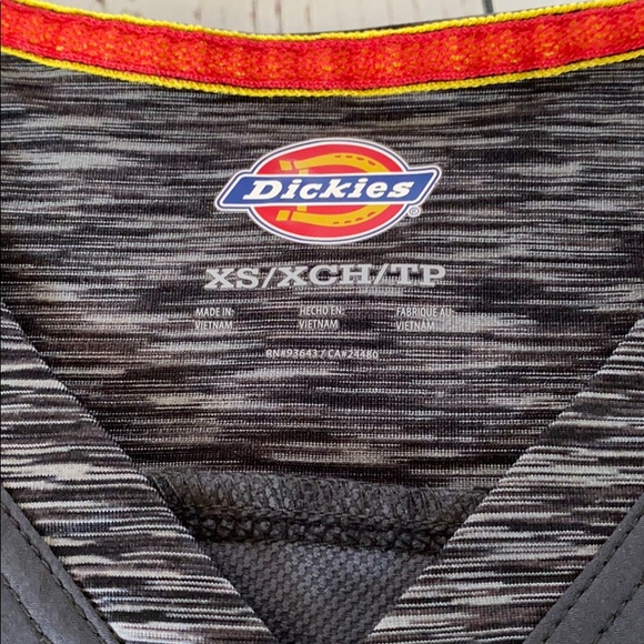 Dickie’s Nursing Medical Scrub top - Picture 2 of 6